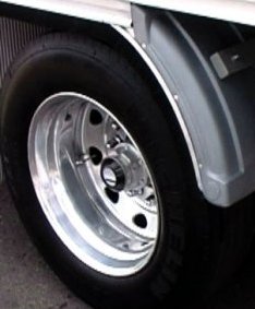 Aluminium H Track Truck Mudguard Spray Suppressant Hair